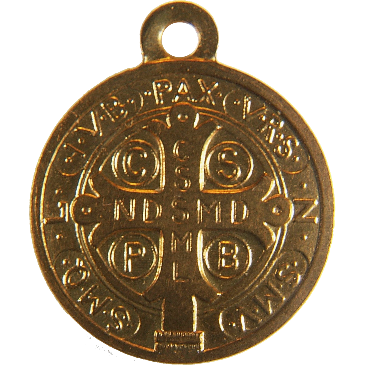 Reverso de uma medalha física em bronze: a Cruz domina o centro, cercada pelas iniciais da oração de São Bento e pela palavra Pax.
